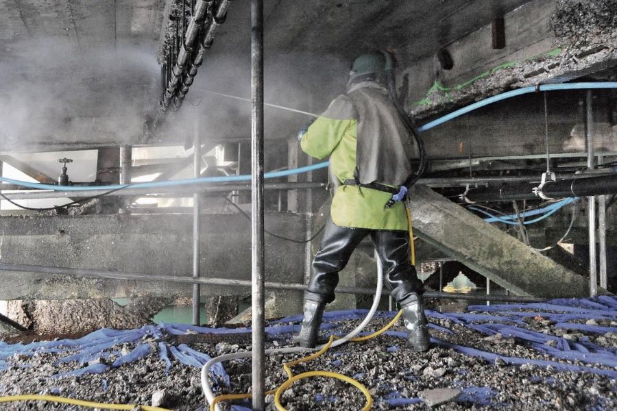 Hydro demolition in action