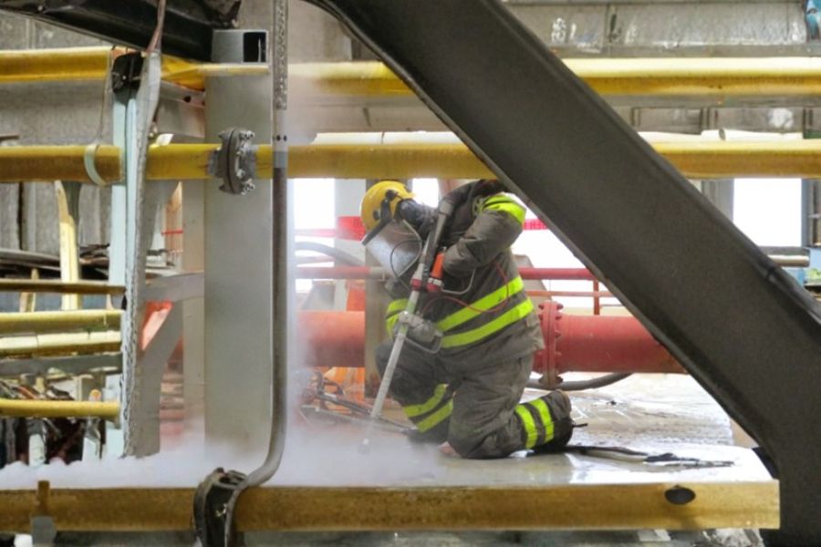 Blasting services in full PPe